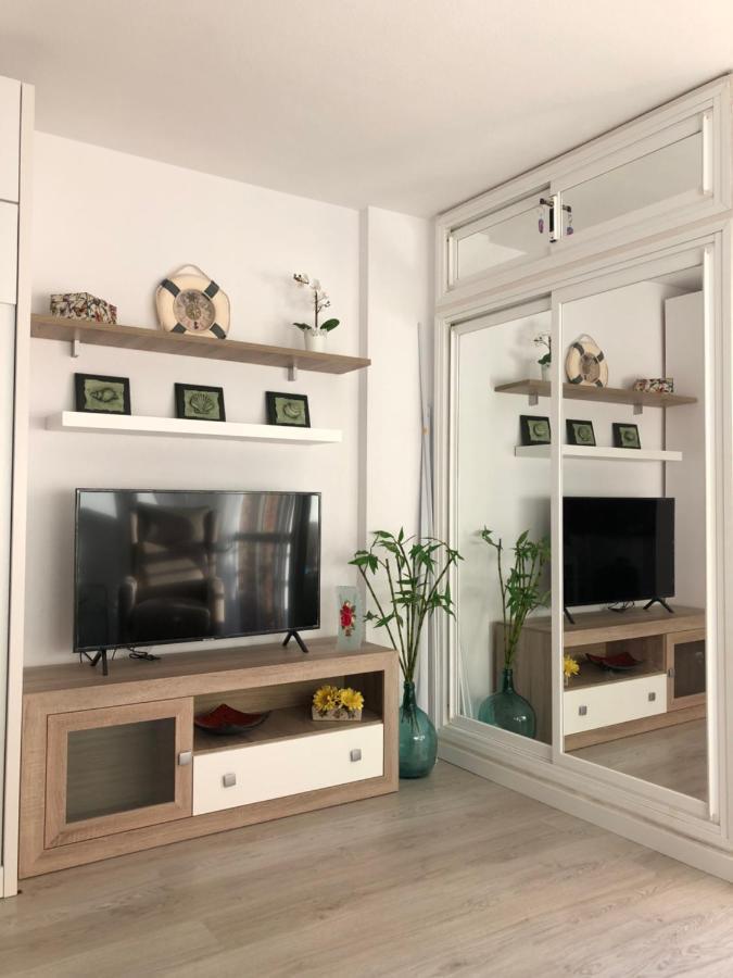 Minerva Apartment เบนัลมาเดนา ภายนอก รูปภาพ