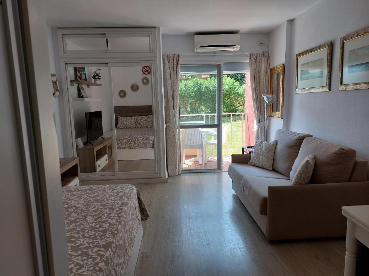 Minerva Apartment เบนัลมาเดนา ภายนอก รูปภาพ